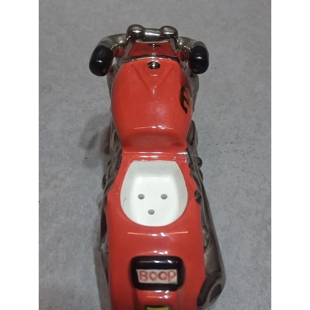 Retired Betty Boop Collectible Motorcycle Detachable Figurine Salt & Pepper VGT